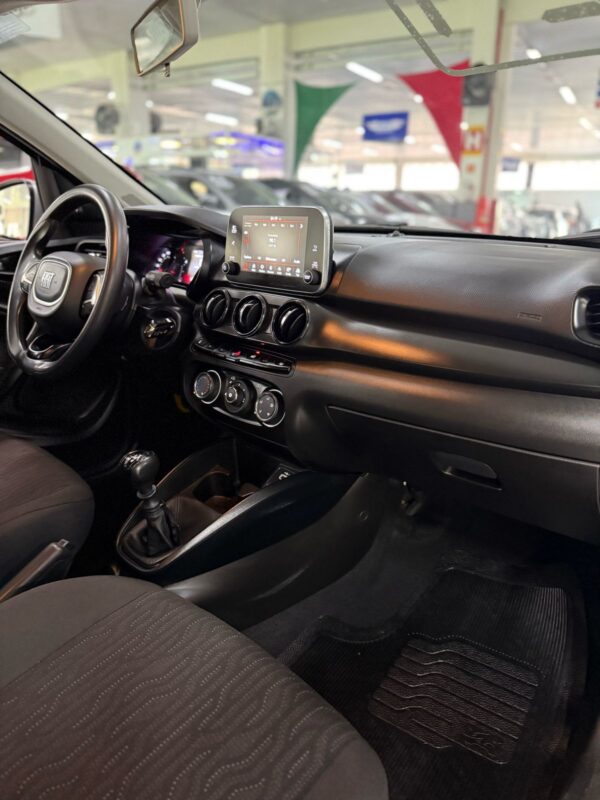 FIAT CRONOS DRIVE 1.0 FLEX 2024 PRATA - Imagem 6