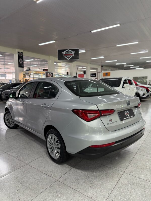 FIAT CRONOS DRIVE 1.0 FLEX 2024 PRATA - Imagem 3