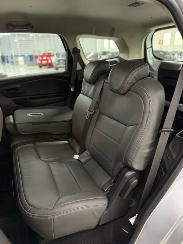 CHEVROLET SPIN LS 1.8 FLEX AUTOMÁTICO 2022 PRATA - Imagem 12