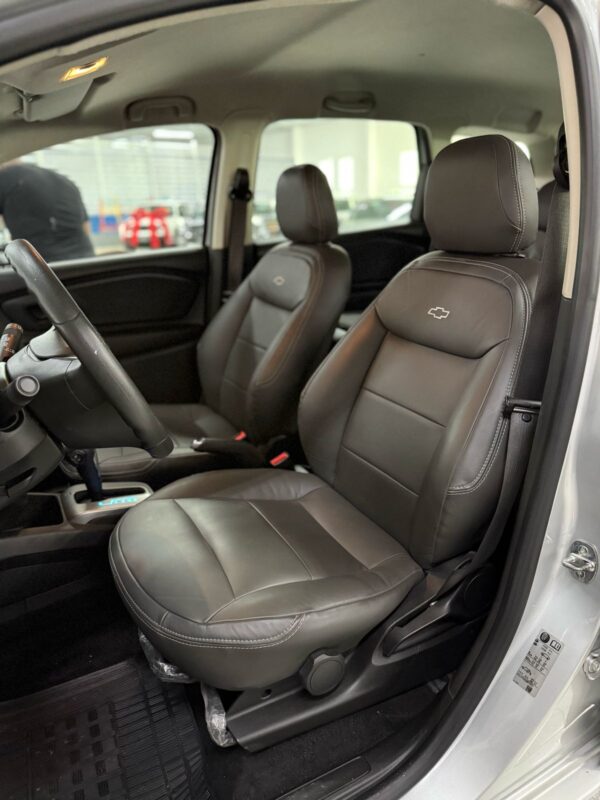 CHEVROLET SPIN LS 1.8 FLEX AUTOMÁTICO 2022 PRATA - Imagem 11