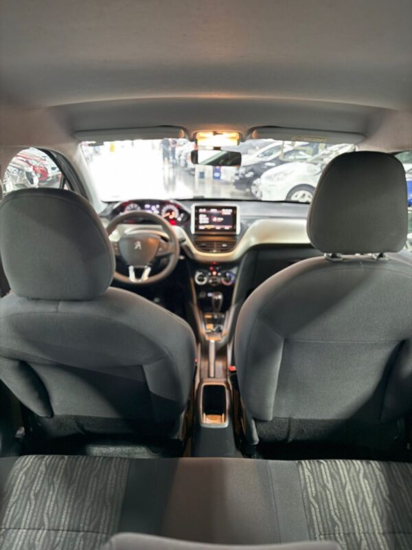 PEUGEOT 2008 ALLURE PACK 1.6 FLEX AUTOMÁTICO 2022 PRATA - Imagem 13