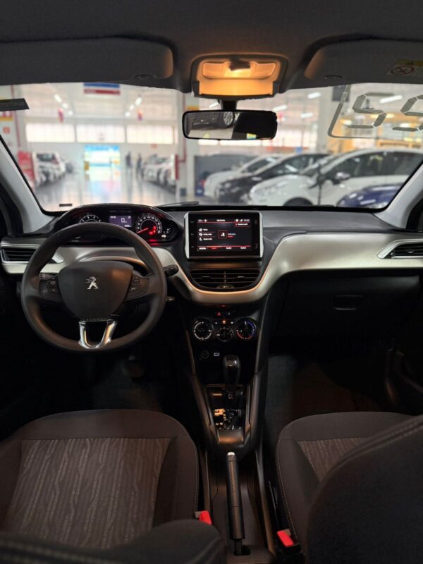 PEUGEOT 2008 ALLURE PACK 1.6 FLEX AUTOMÁTICO 2022 PRATA - Imagem 7