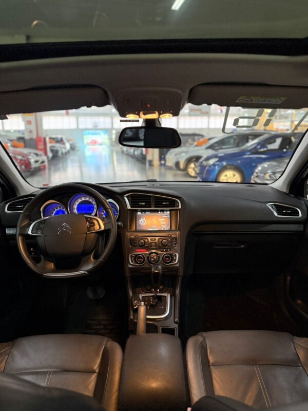 CITROEN C4 LOUNGE TENDANCE 1.6 THP FLEX AUTOMÁTICO COM TETO SOLAR 2016 PRETO - Imagem 7