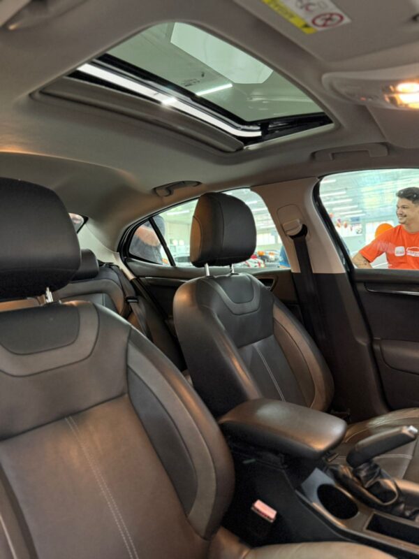CITROEN C4 LOUNGE TENDANCE 1.6 THP FLEX AUTOMÁTICO COM TETO SOLAR 2016 PRETO - Imagem 10