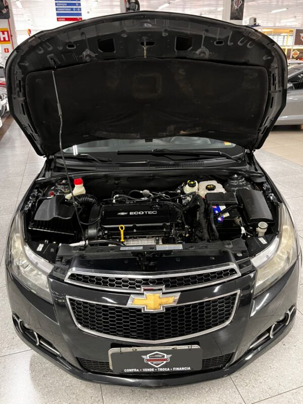 CHEVROLET CRUZE HB LT 1.8 FLEX AUTOMÁTICO 2014 PRETO - Imagem 5