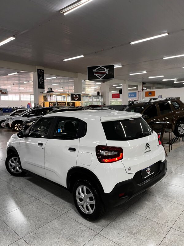 CITROEN C3 LIVE PACK 1.0 FLEX 2023 BRANCO - Imagem 3