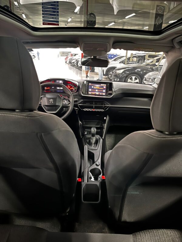 PEUGEOT 208 ACTIVE PACK 1.6 FLEX AUTOMÁTICO COM TETO PANORÂMICO 2021 PRETO - Imagem 13