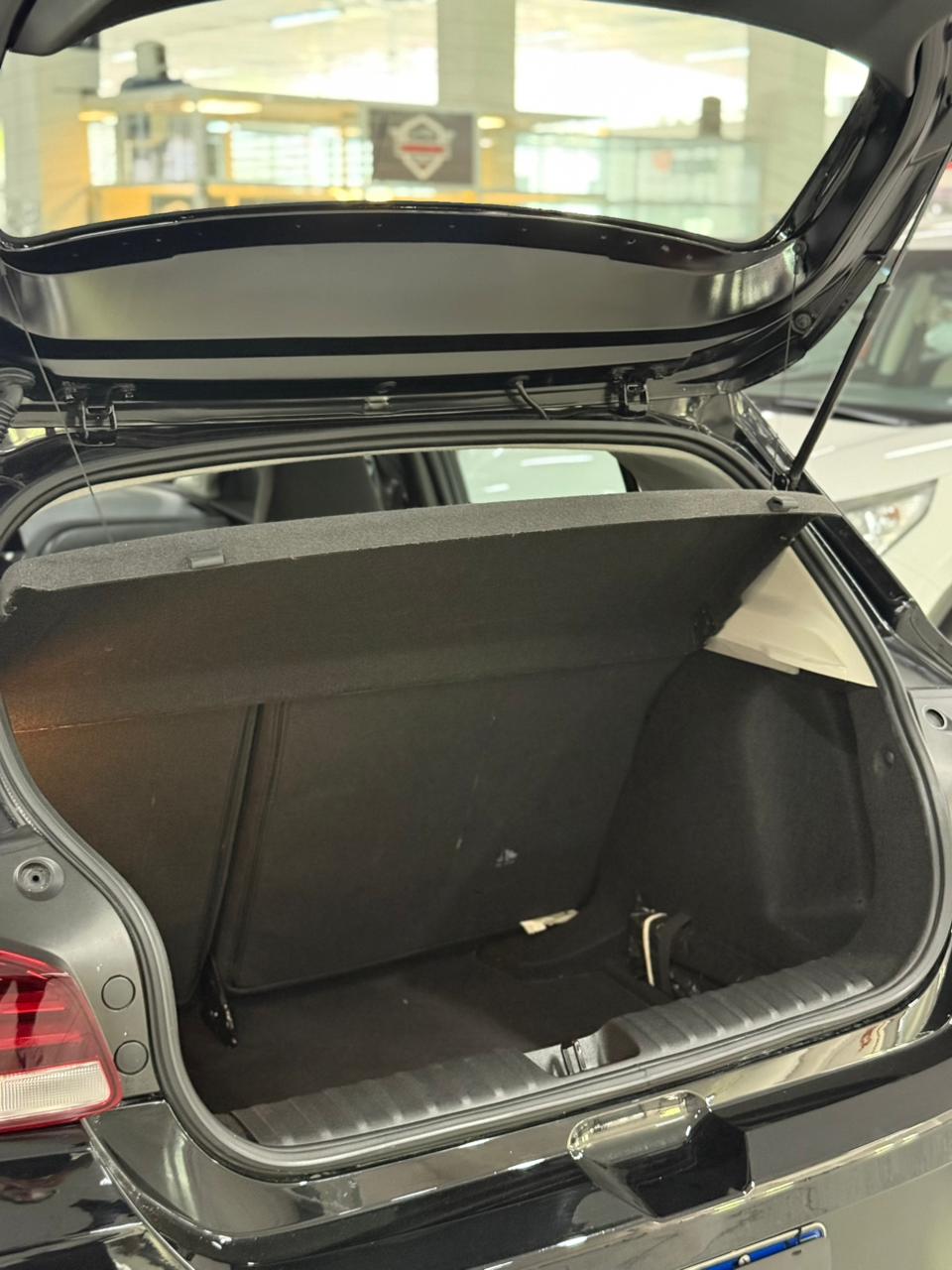 WhatsApp Image 2025-12-11 at 10.37.02 (1)